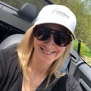 Meet your Posher, Rhonda